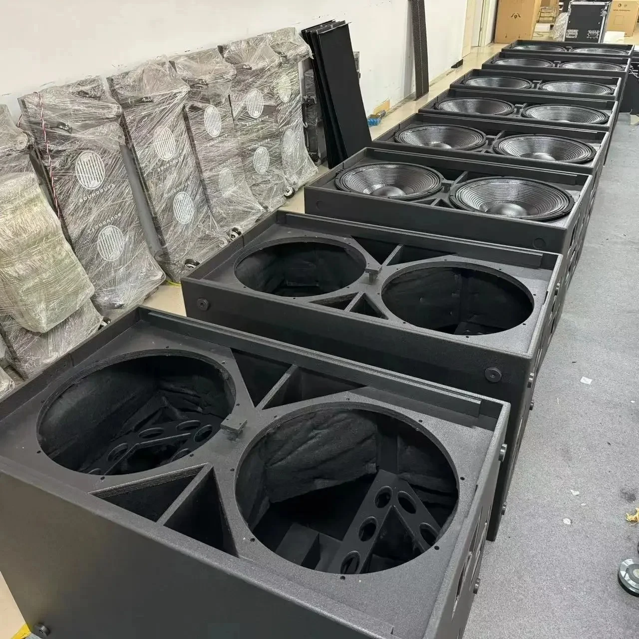 

Sub 9006-AS Professional Audio Dual 18 Inch Subwoofer 9006 Big Power Sound System Dj Stage Concert Subwoofer Speakers PA Audio