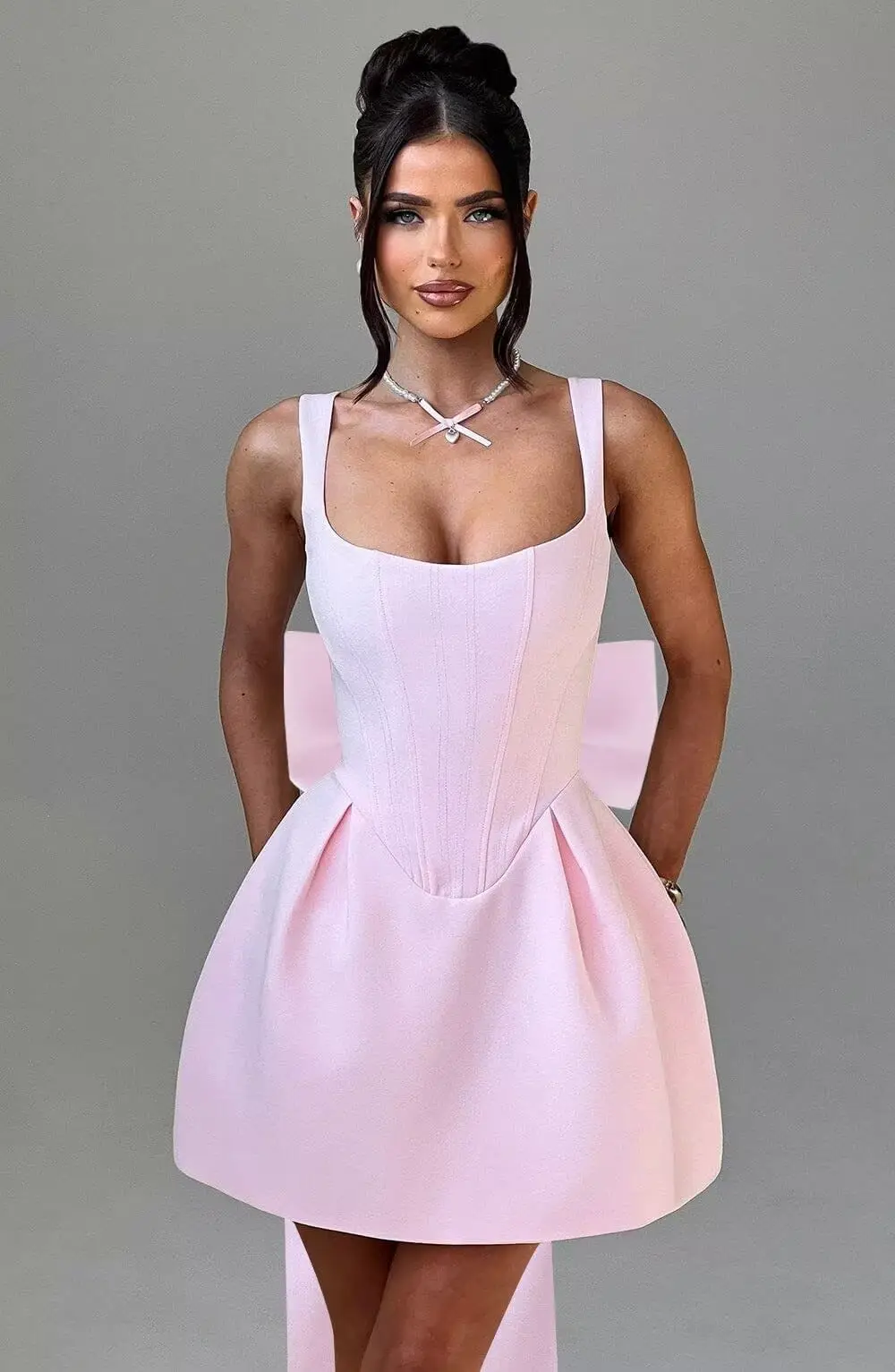 

Square Neck Short Homecoming Dresses with Bow Satin Prom HOCO Dress for Teens Spaghetti Straps Cocktail Gowns