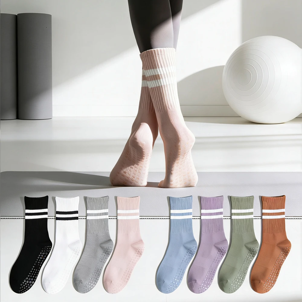 

Нескользящие носки для йоги, длинные носки с усиленным сцеплением для женщин, липкие носки для пилатеса и тренировок, дышащие противоскользящие носки для фитнеса и домашнего спортзала