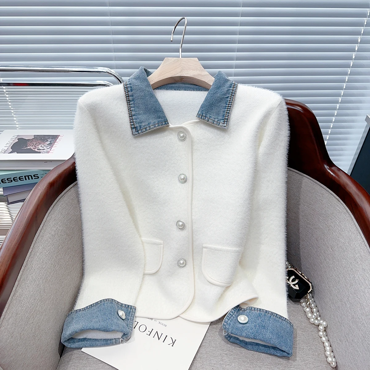 

Женская куртка-свитер с небольшим ароматом из искусственной норки, новый дизайн осени и зимы, джинсовый вязаный кардиган в стиле пэчворк