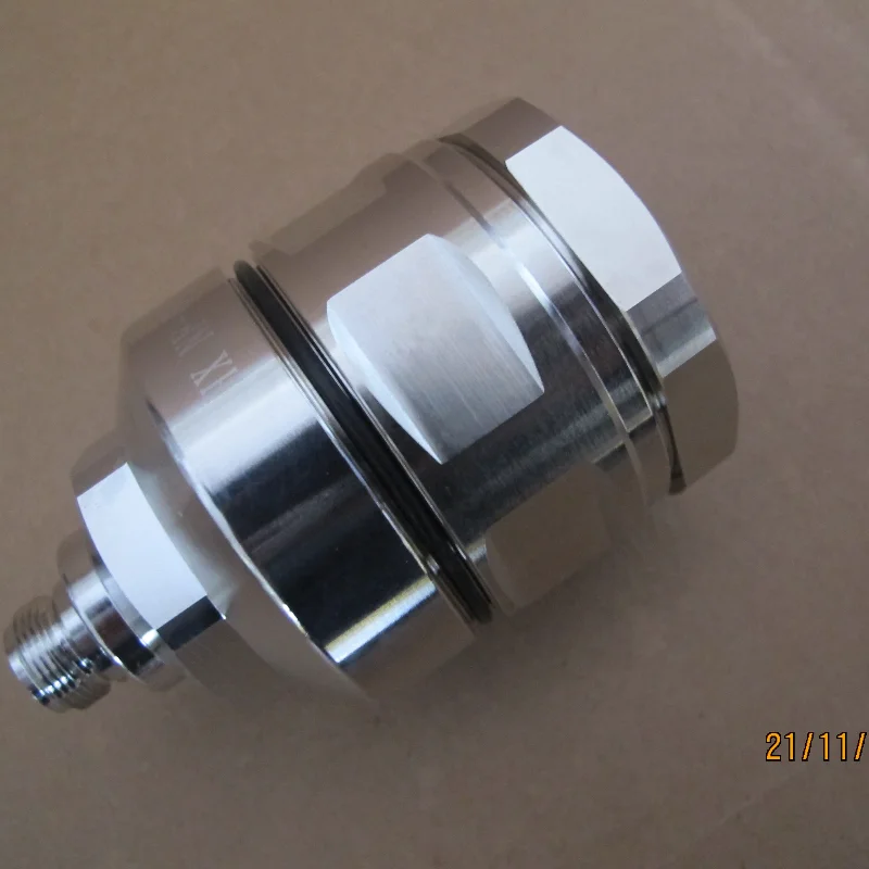 NF 13/8 Feeder 1-5/8 1/2 Connector 50-42