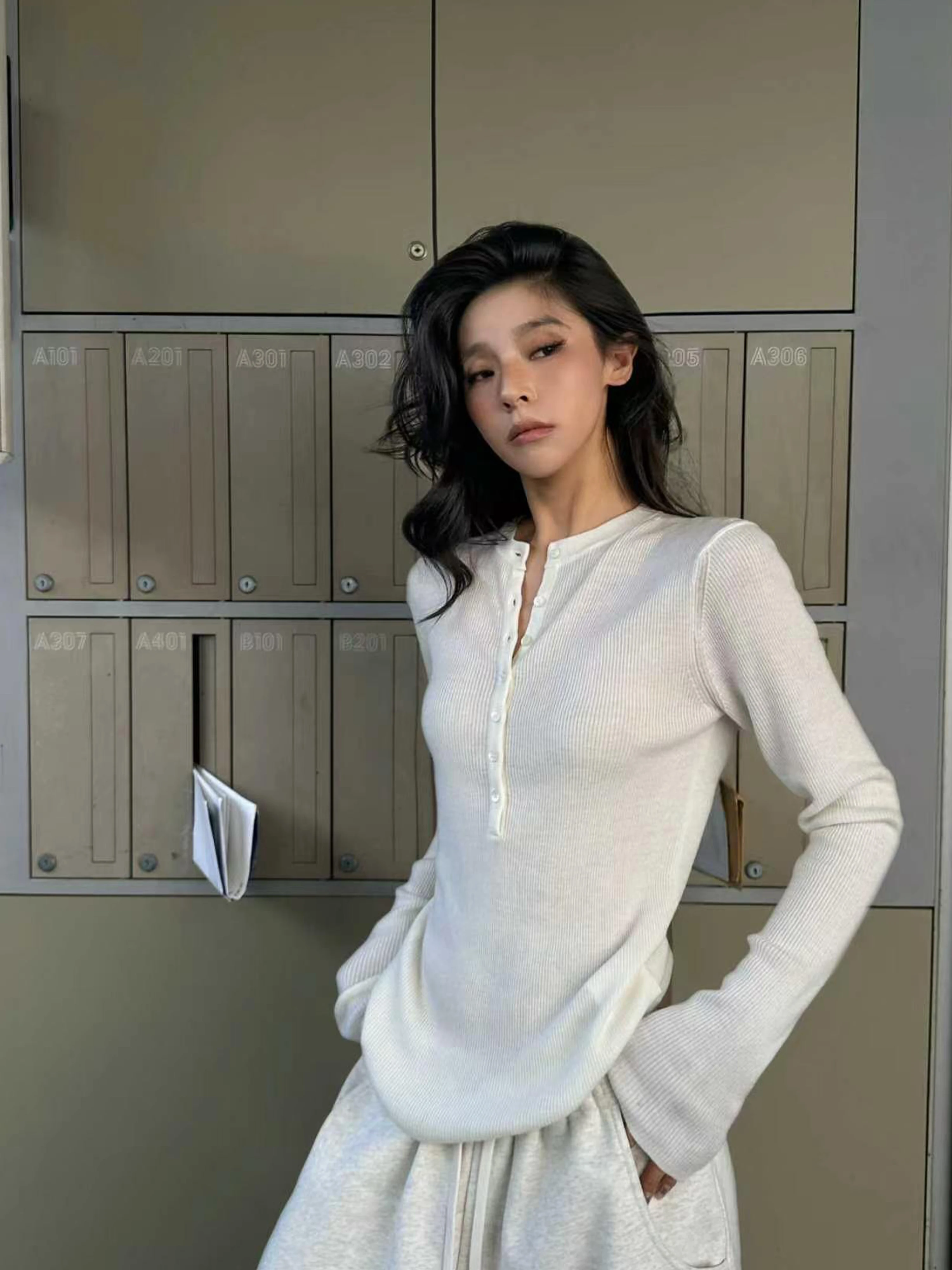 White Long Sleeve Base Shirt WARDEN  Morning Soft Language Hot Girl Casual Top Henry Collar Knitted Wool Blend T-shirt