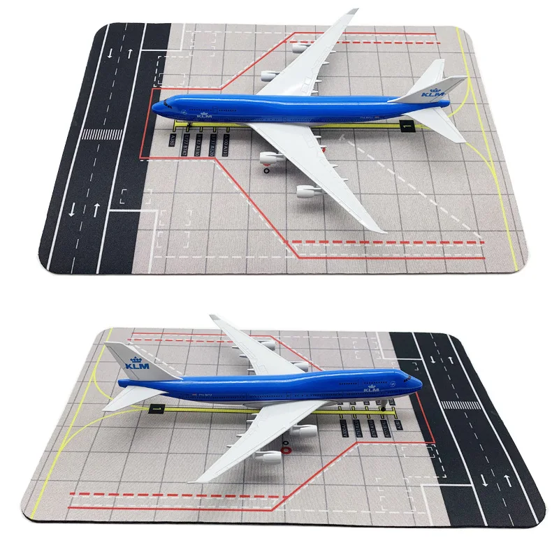 1:400 Scale Aircraft Mat Runway Apron Suitable For Model Aircraft Simulation Miniature Ornaments Collectibles Toys Birthday Gift