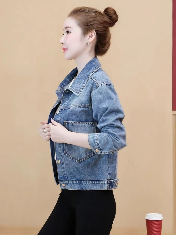 

Women's Short Printed Denim Jacket Spring Autumn 2025 Versatile Age Reducing Korean Style Petite Eye Catching Trendy Blazer