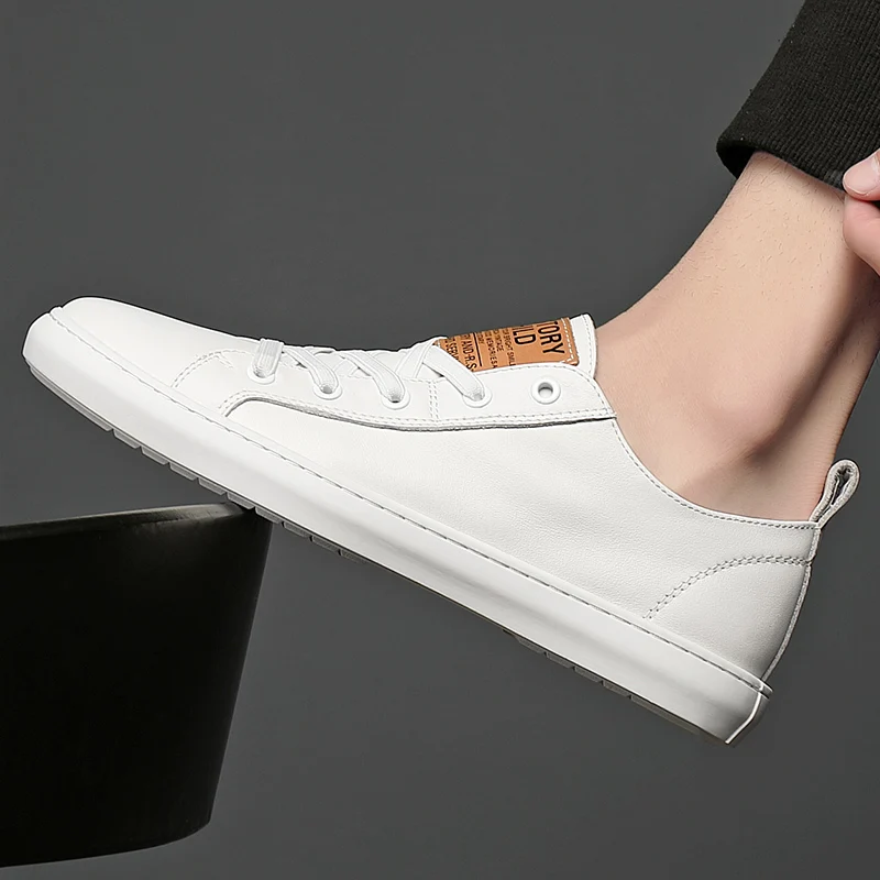 Mens Genuine Leather shoes fashion Designer Casual Sneakers white Luxury Brand Shoes Men Loafers Shoes Male sneakers