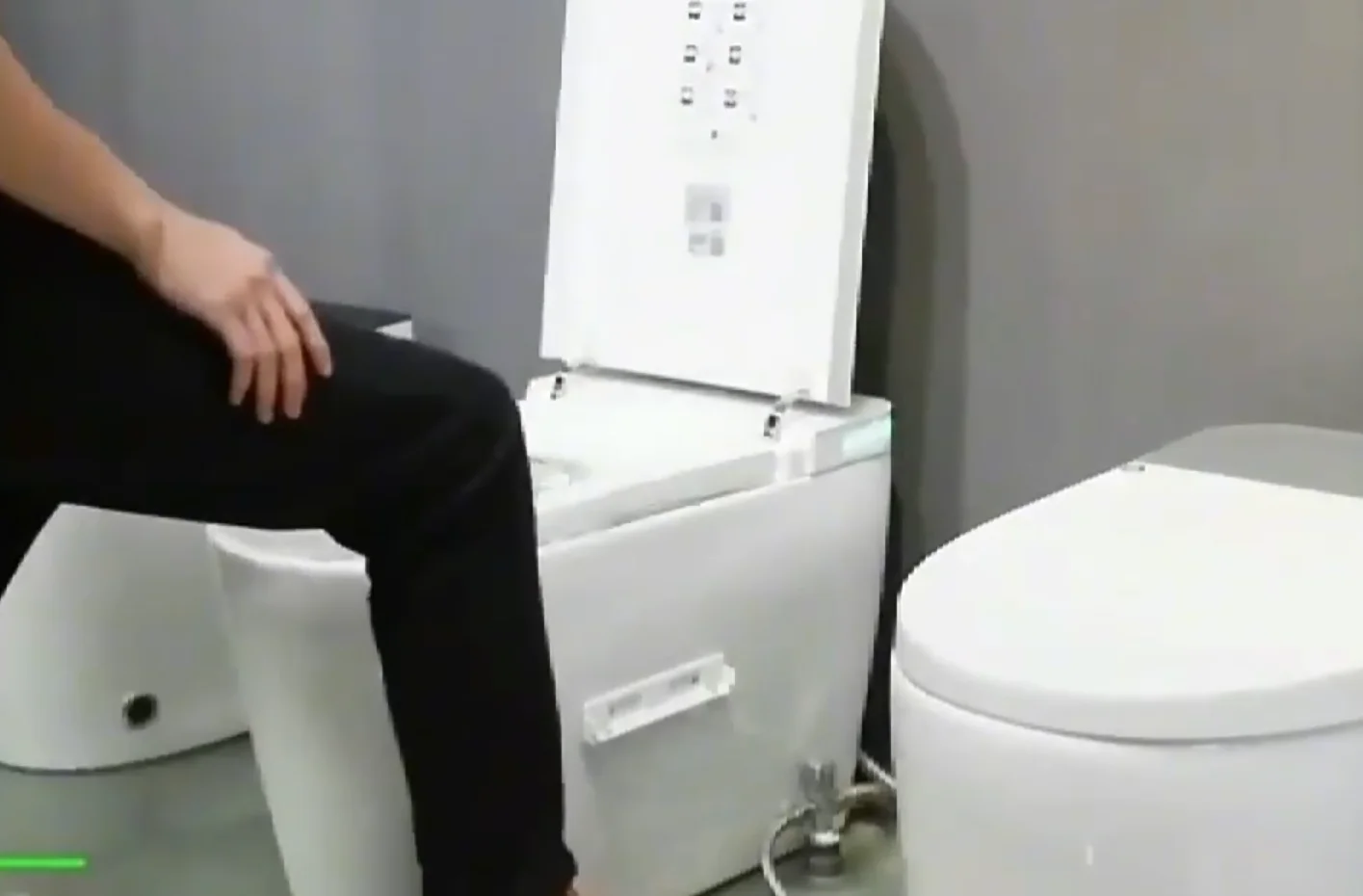 Inodoro Inteligente Moderno con Sensor de Movimiento, Sanitario Automático, Inodoro Inteligente con Bidé