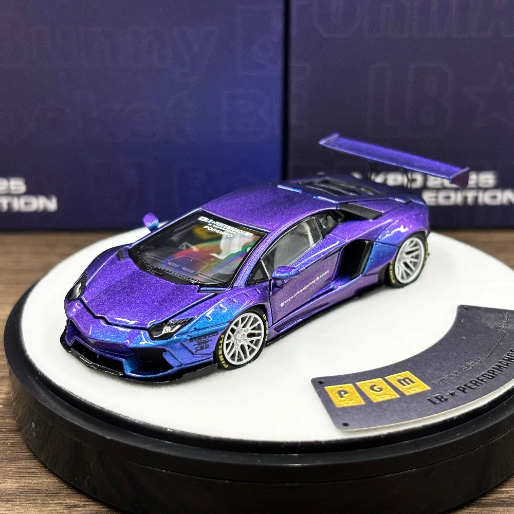 Pgm 1/64 LP700 Cham…