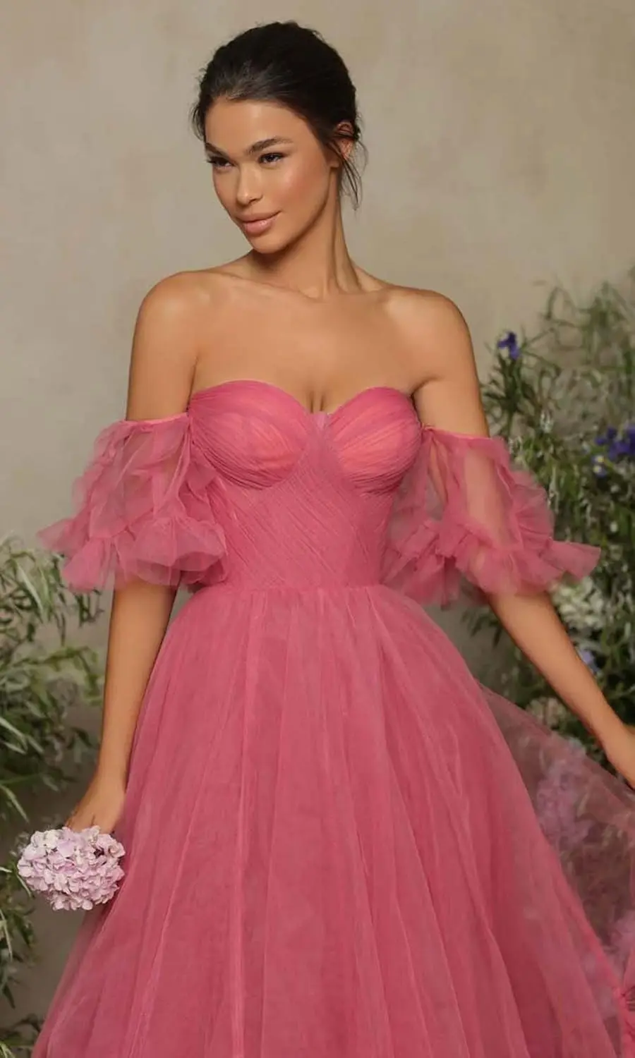 Abiti da ballo in tulle con spalle scoperte Abiti da ballo 2024 Abito da ballo lungo senza spalline con corsetto Abiti da sposa con scollo a cuore