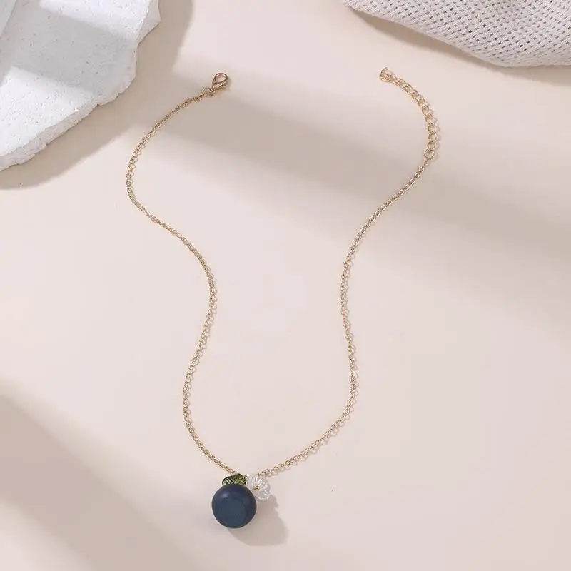 Trendy Lemon Green Leaf Pendant Necklace Waterproof Shiny Finish Delicate Accessory for Women Vacation Wear Gift