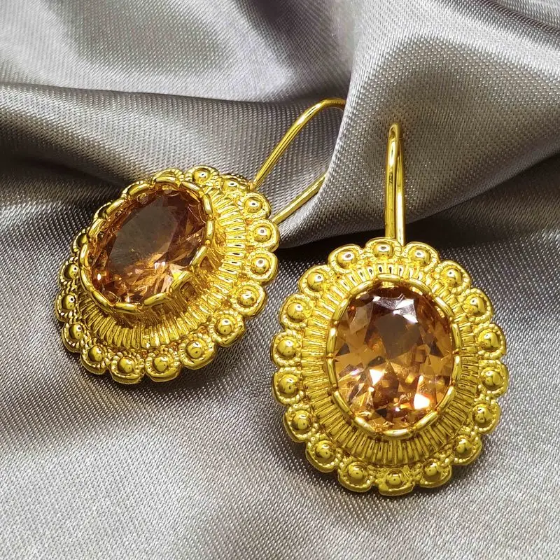 24K Gold Brown Tiger's Eye Inlay Earrings for Women European Vintage Retro Elegant Light Luxury Unique Design