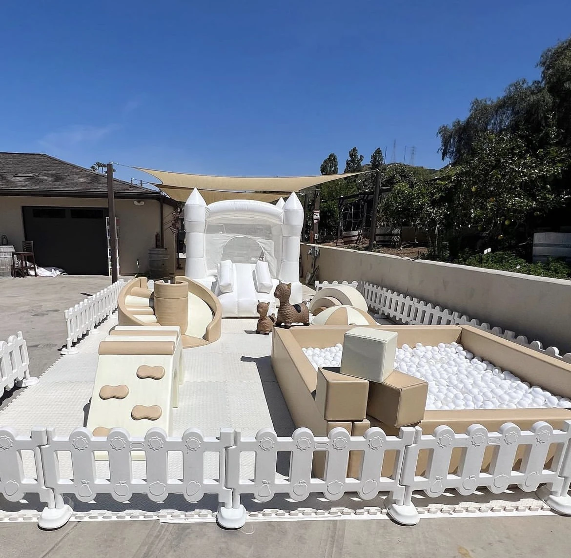 Zestaw dywanów do zabawy 5 w 1 dla maluchów, wygodna mata do zabawy z pianki EVA do użytku w centrach handlowych