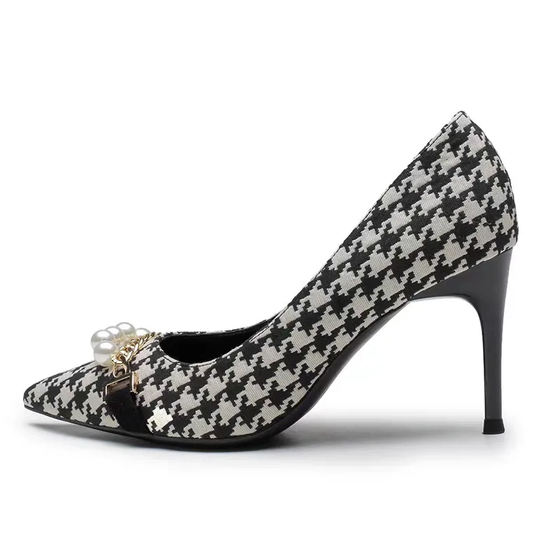 2024 New Autumn Black Thin Heel Pointed Single Shoes Temperament Elegant Ladies Shallow Mouth Thousand Bird Lattice High Heels