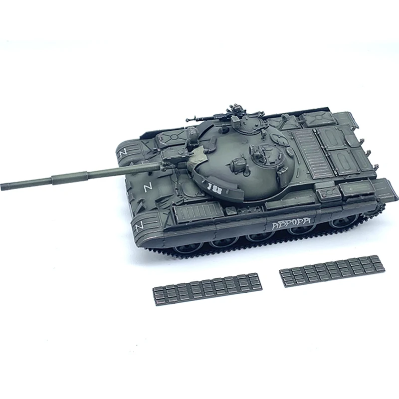 ARTISAN 1:72 Scale Plastics T-62 Toys Tank Chariot Model Militarized Combat Track Type Classic Nostalgia Adult Souvenir Display