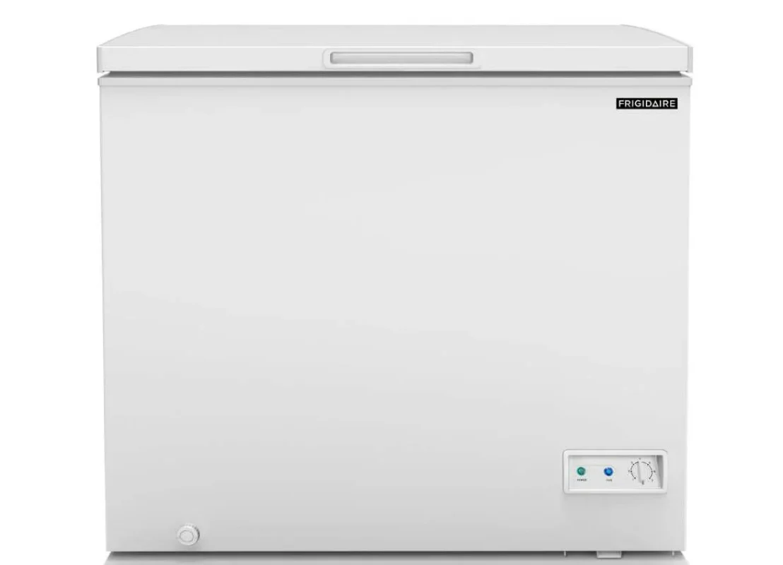 Frigidaire 7.0 Cu. ft. Freezer dada, EFRF7003, putih