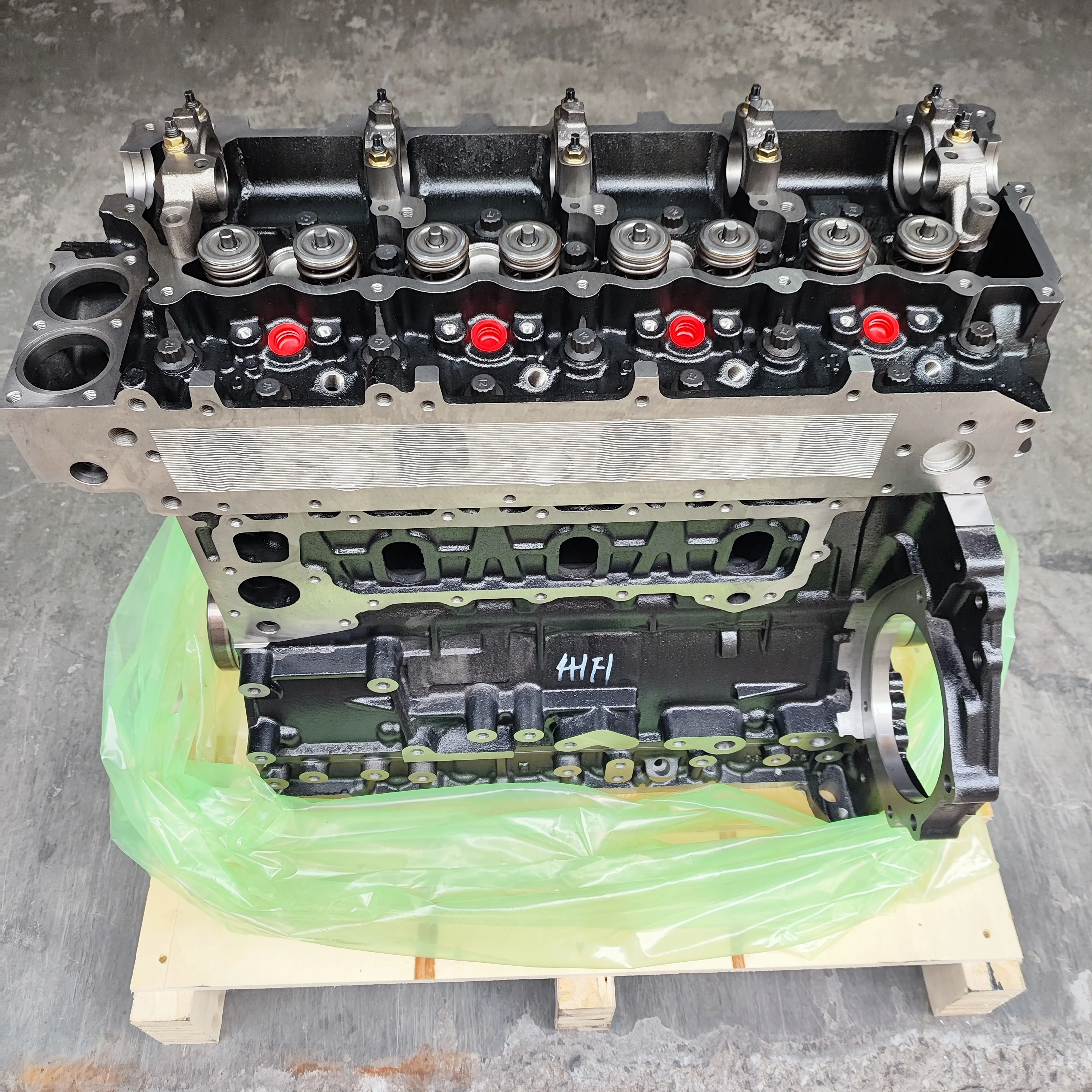 Original Quality New 4HF1 LONG BLOCK Cylinder Head ENGINE BLOCK for ISUZU NPR TRUCK 4HF1 ENGINE BLOCK