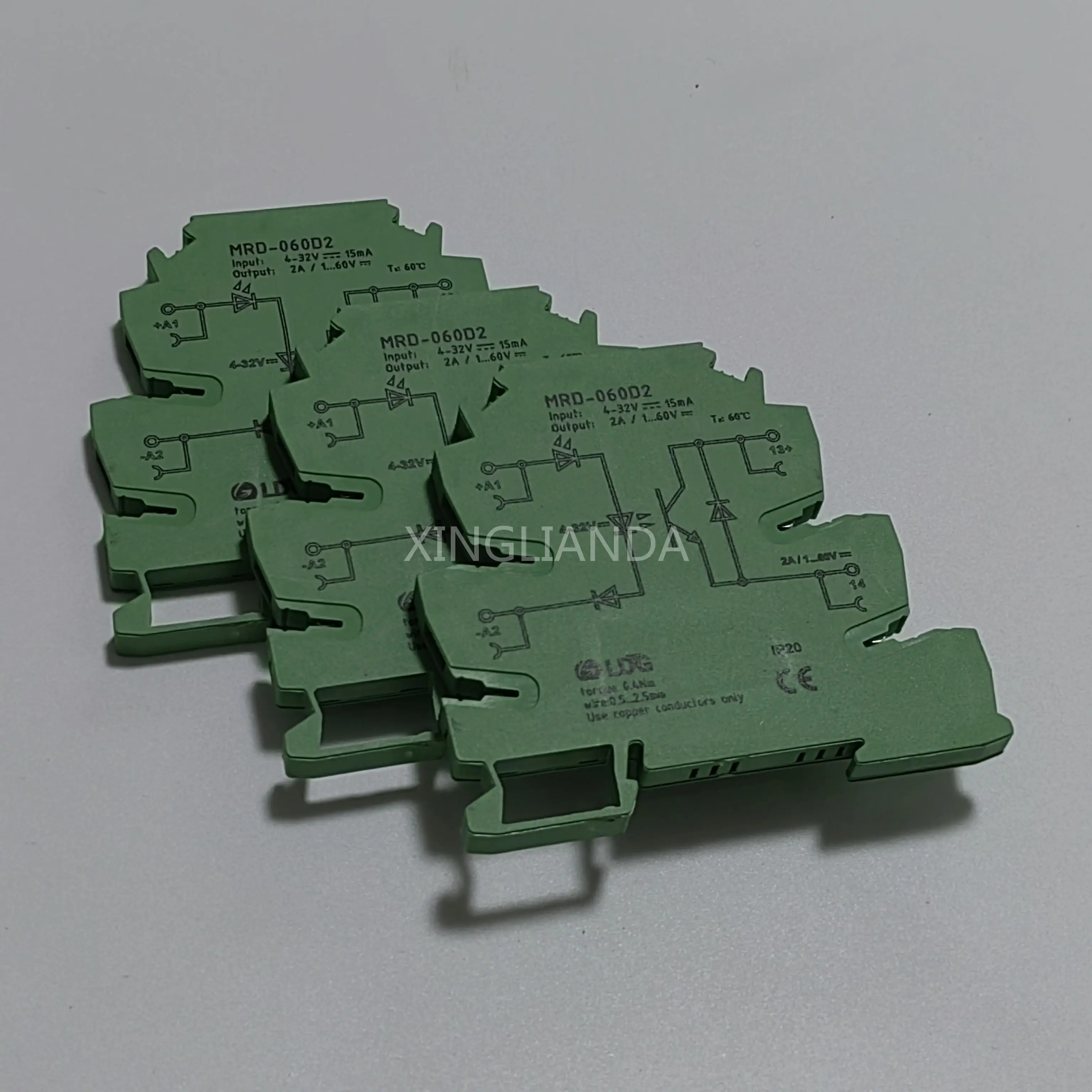 

10PCS MRD-060D2 Innovative LED Indication 2A Input: 5V 12V 24V DC SSR Solid Sate Relay Interface DIN Rail Module Switch