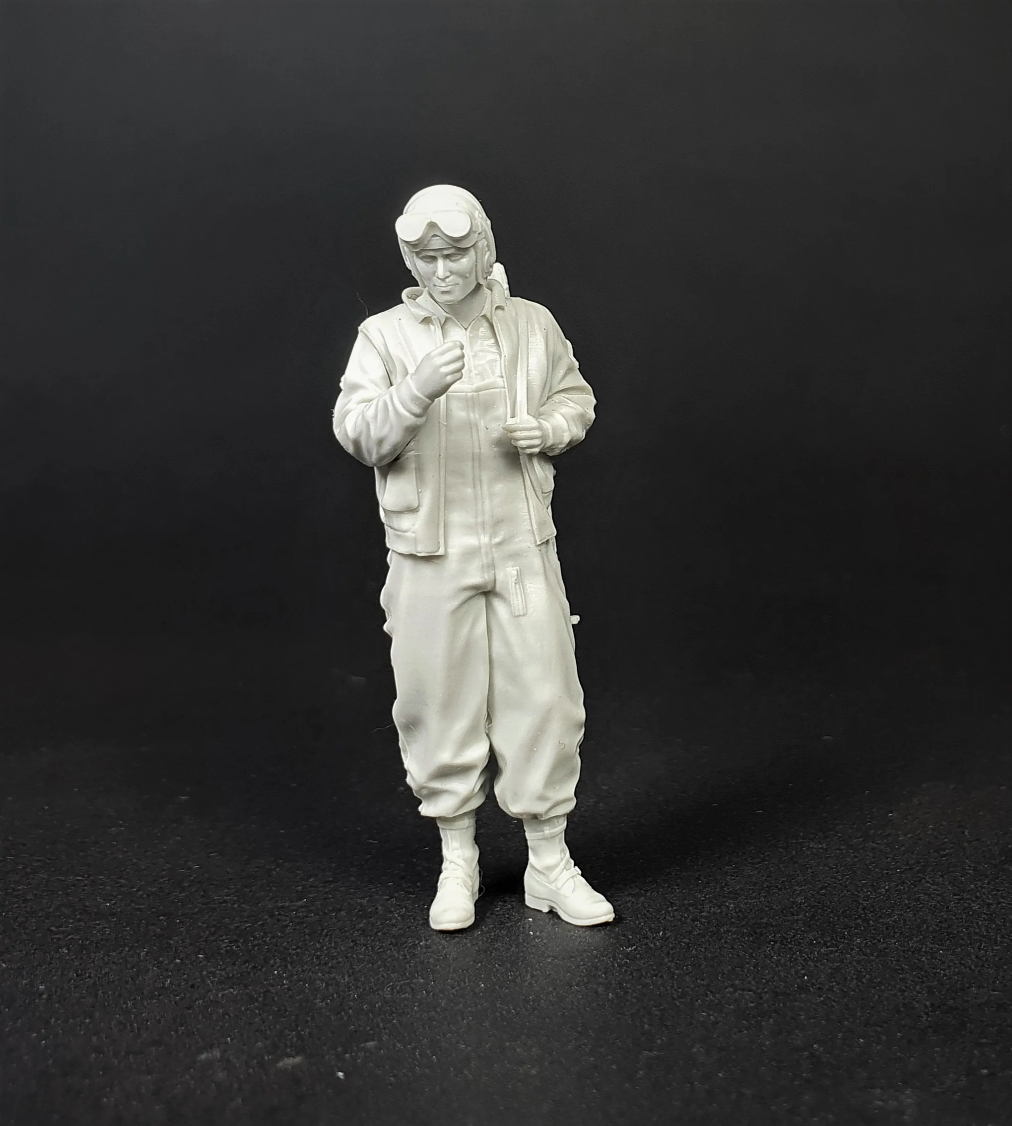 

Фигурка модели из смолы 1/35, комплект в разобранном и неокрашенном виде