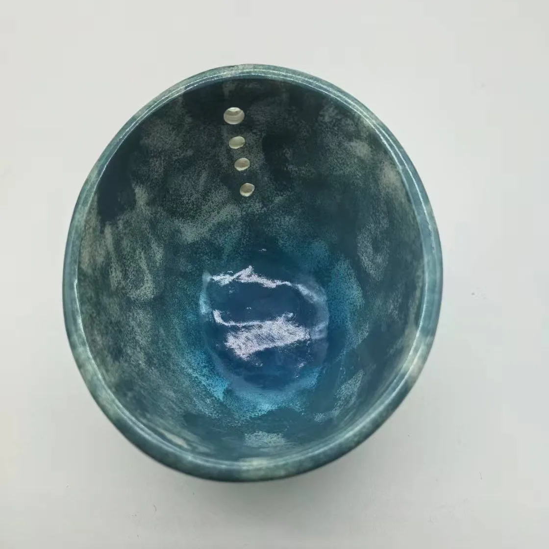 

Resin Pottery Herb Stripper Bowl for Quick Herb Leaf Stripping Enhances Cooking Efficiency and Easy Maintenance