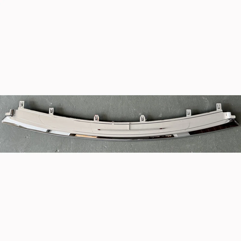 

Applicable to the decorative bright strip OE 62385-5ZA0A in the lower section of the mesh of for Infiniti QX56
