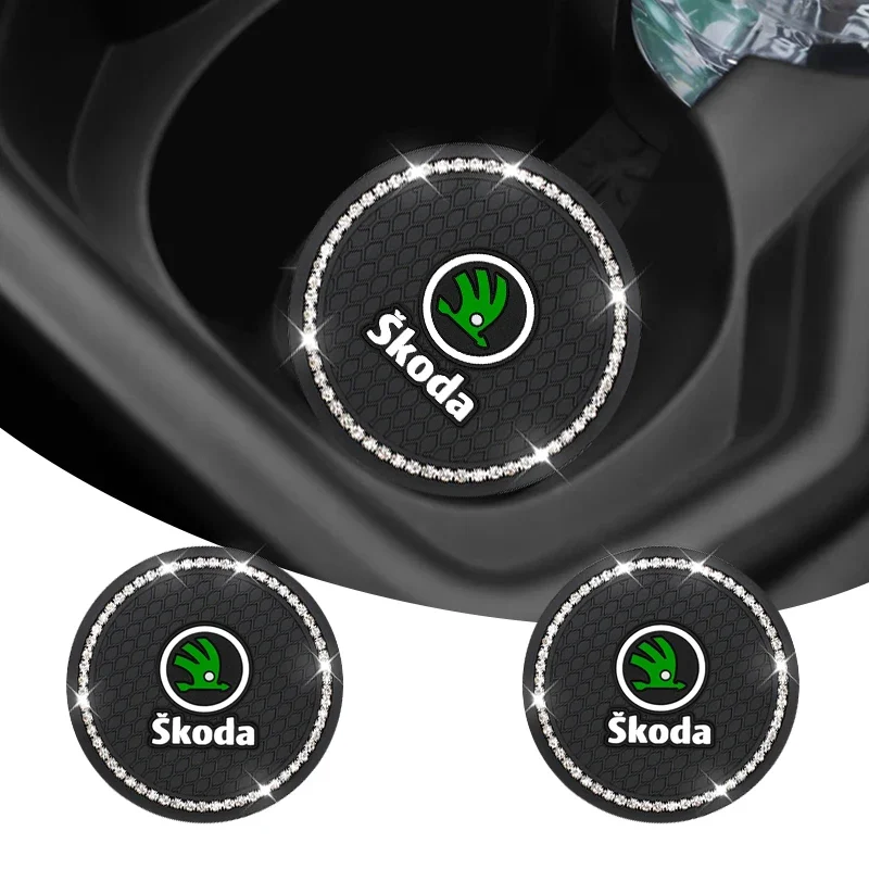 2x Logo alfombrilla antideslizante para coche pegatina de taza de agua de diamante para Skoda Octavia MK2 MK1 2 3 A5 A7 A8 Fabia Karoq Superb Rapid Kamiq Scala