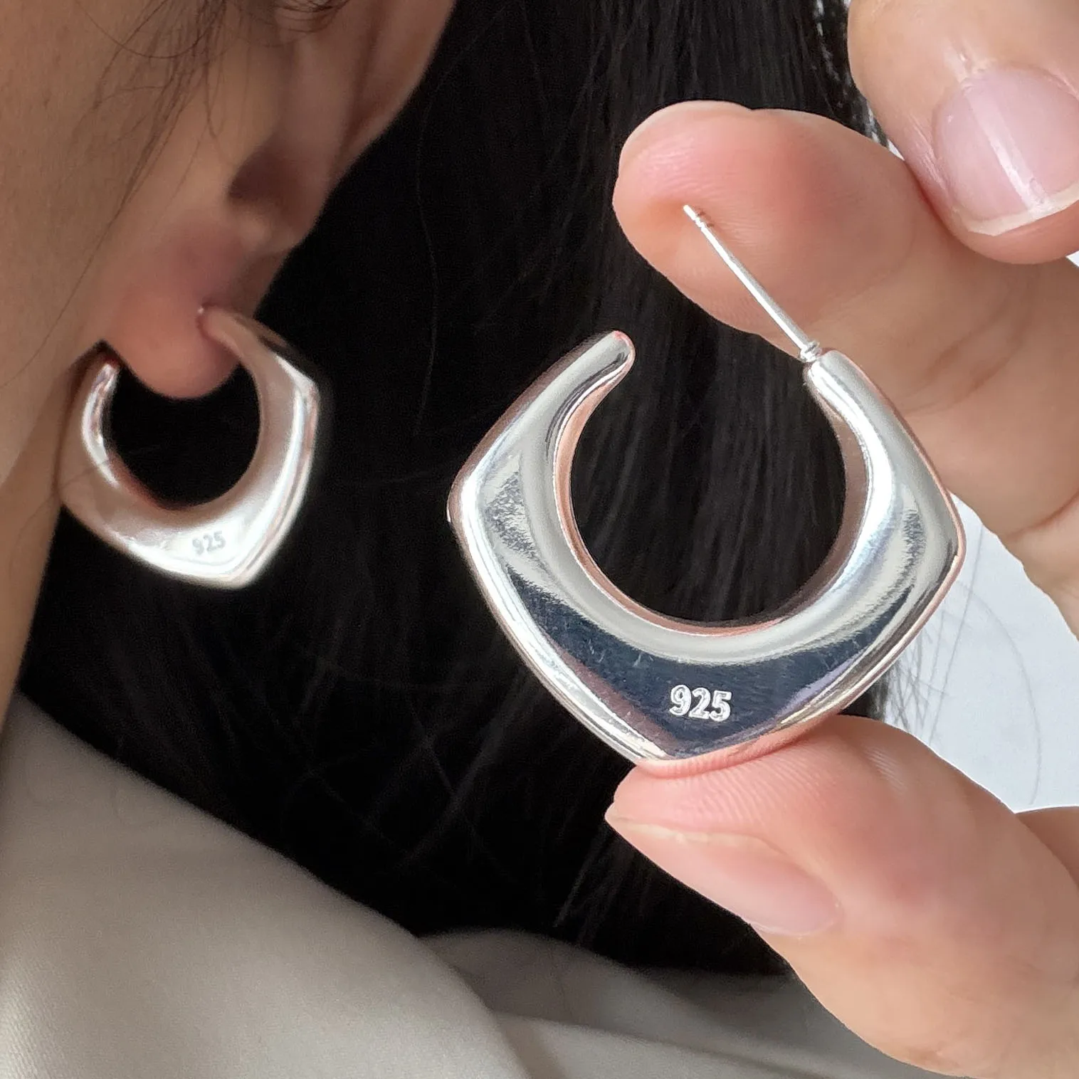Vintage-Ohrringe aus 925er-Sterlingsilber für Damen, trendige, einfache geometrische Ohrstecker, Schmuck, verhindert Allergien, Party-Accessoires – Detail 2