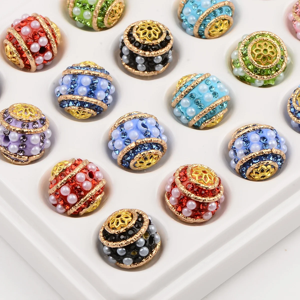 4pcs Assorted Varieties Vintage Pattern Metal Ball Beads Charm Beads For DIY Necklace Bracelet Jewelry Making Findings image 3