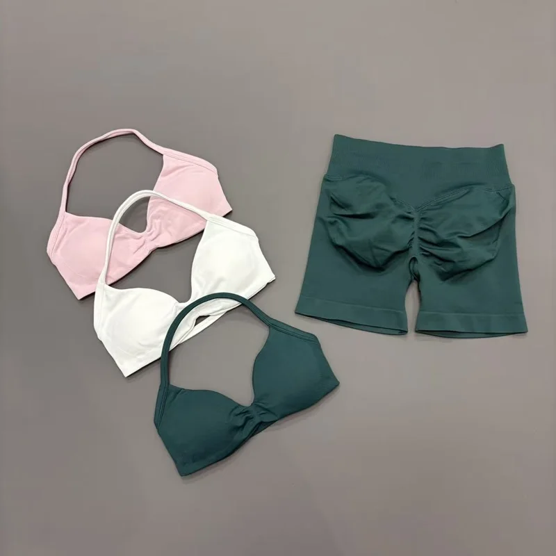 NCOYOE 2-teiliges Damen-Sportset, nahtloser BH mit herausnehmbaren Polstern, Shorts mit hoher Taille und Po-Lifting-Effekt, Fitness-Trainings-, Lauf- und Yoga-Outfit
