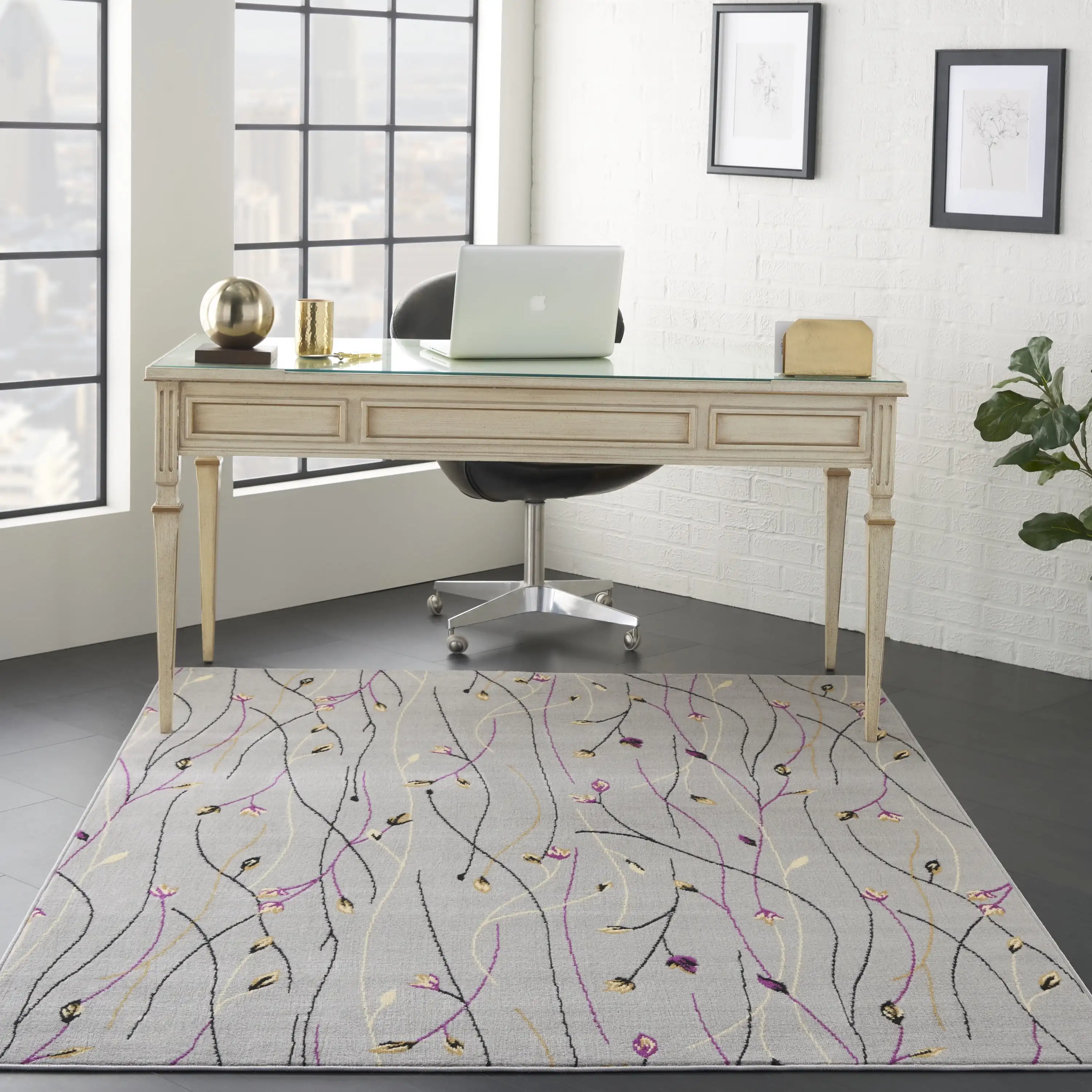 

Grafix Transitional Botanical Grey 3'9 x 5'9 Area Rug, (4' x 6')