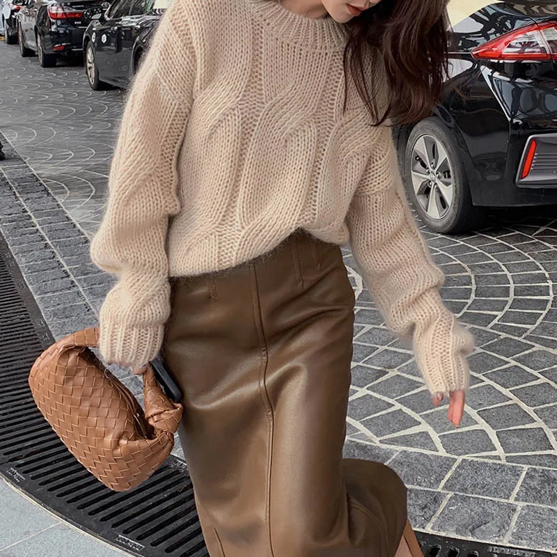 

Women Knitting Sweater 2025 Autumn Winter New Knit Sweater Women's Solid Color Crewneck Chunky Cable Knit Pullover Top