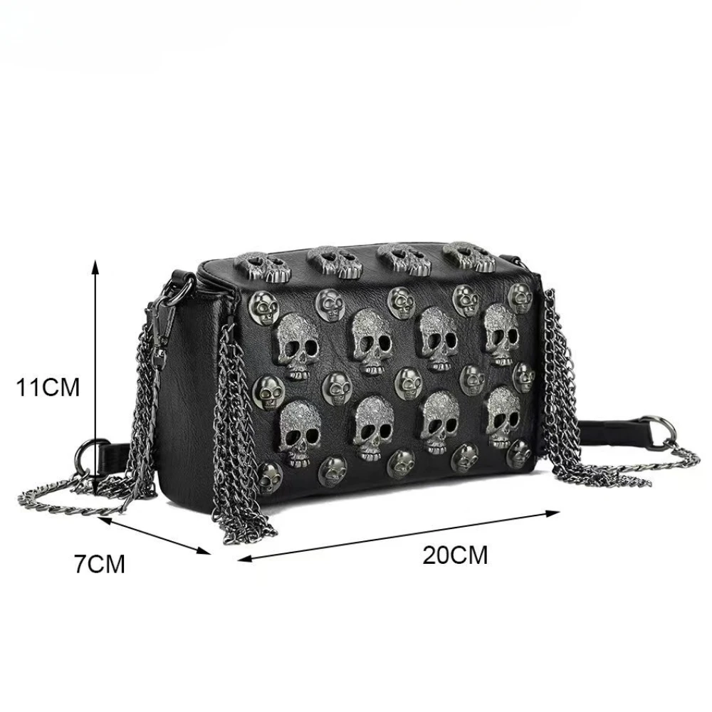 Wysokiej jakości torebka z PU Halloween metalowa czaszka w stylu Punk torby Crossbody dla kobiet nit torby na ramię z łańcuchem z frędzlami