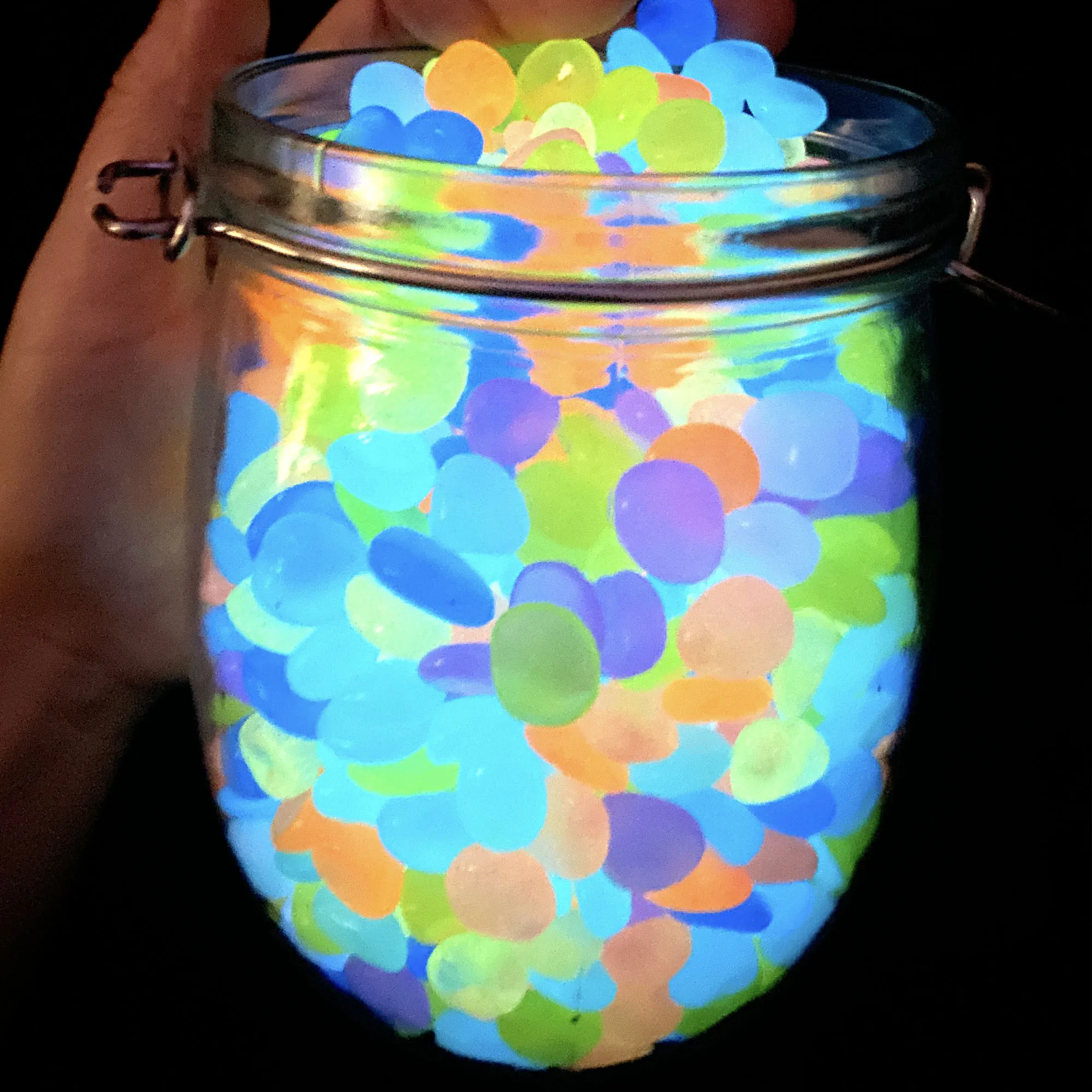 200 piezas de piedras brillantes para decoración de acuario, plantas en macetas, guijarros brillantes, caminos de jardín, guijarros brillantes