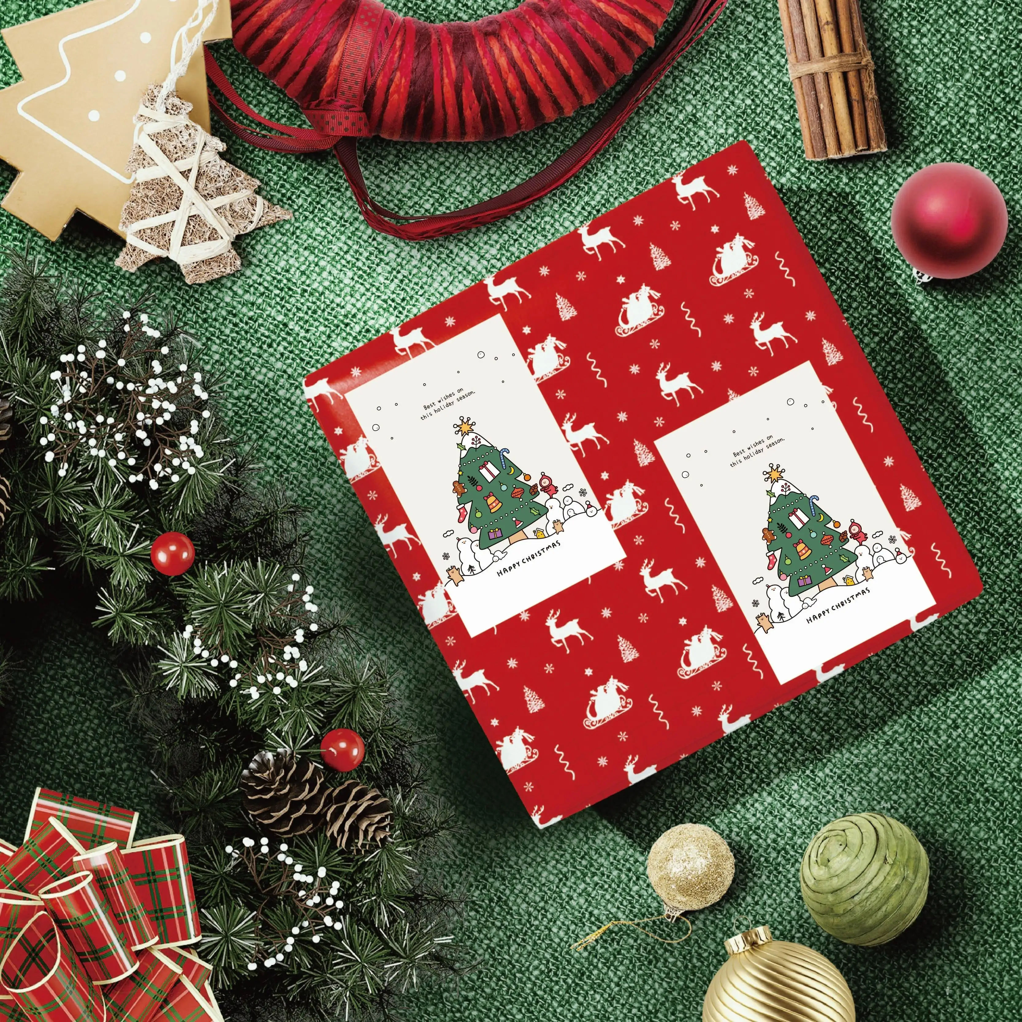 

200pcs/Roll Christmas Sticker Roll-Holiday, Stationery, Gift Tags, "Merry Christmas"