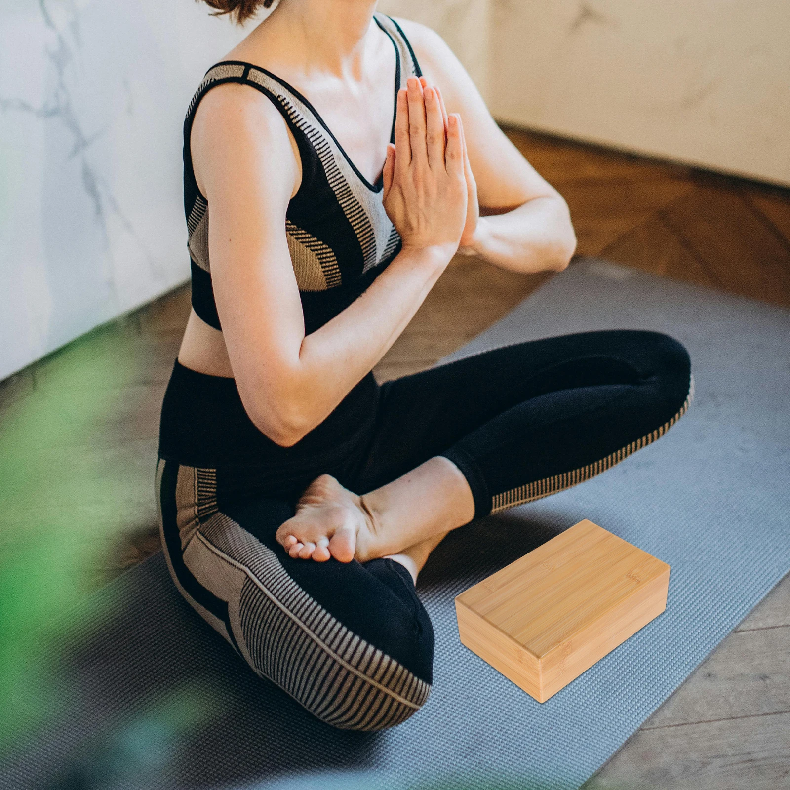 

1Pcs Brick Durable Safe Yoga Practice Block Improve Strength Balance Meditation Wood Block Exercise