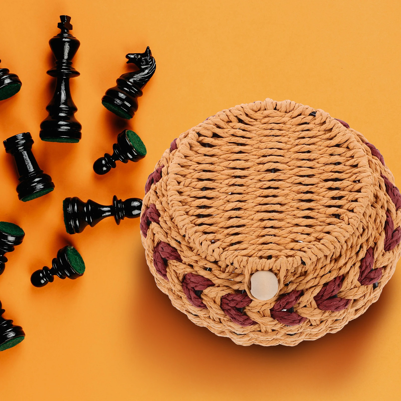 

Woven Chess Pieces Storage Box Organizer Dustproof Lid Rope Design Portable Home Container Chess Pieces Can Woven Basket