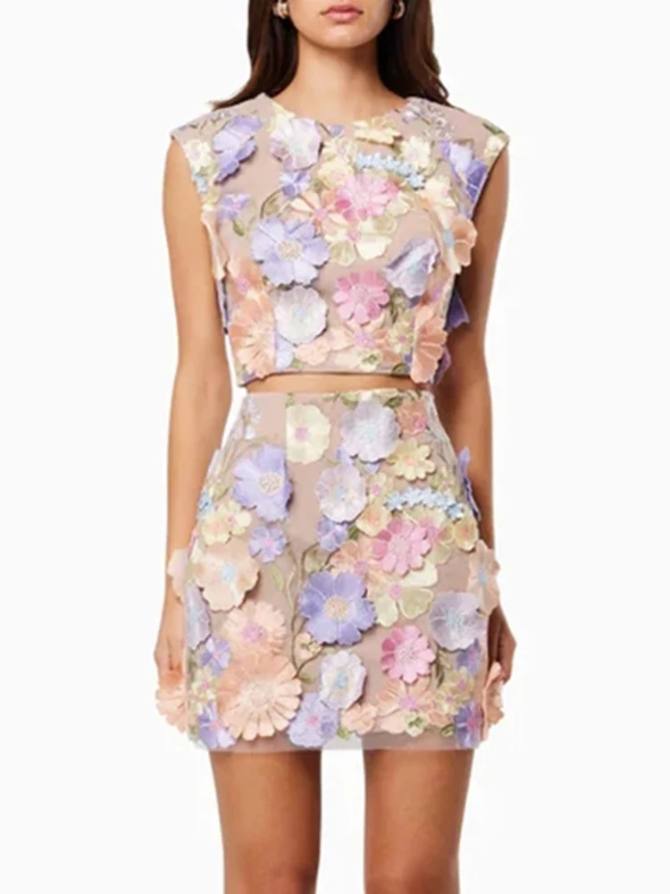 VGH Hit Color Two Piece Set For Women Round Neck Sleeveless Tops High Waist Bodycon Skirts Patchwork Embroidery Sets Female New