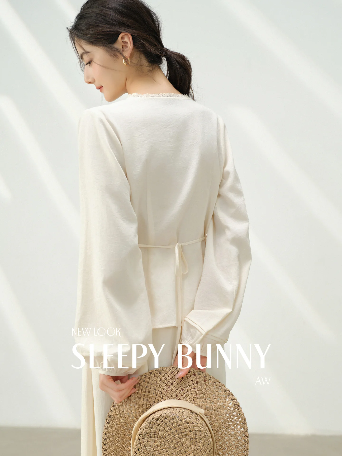 Elegant Floral Embroidered V-Neck Twist Blouse Long Sleeve Slim Top Women Autumn Fashion Sweet Chic Design Waist Knot Detailing