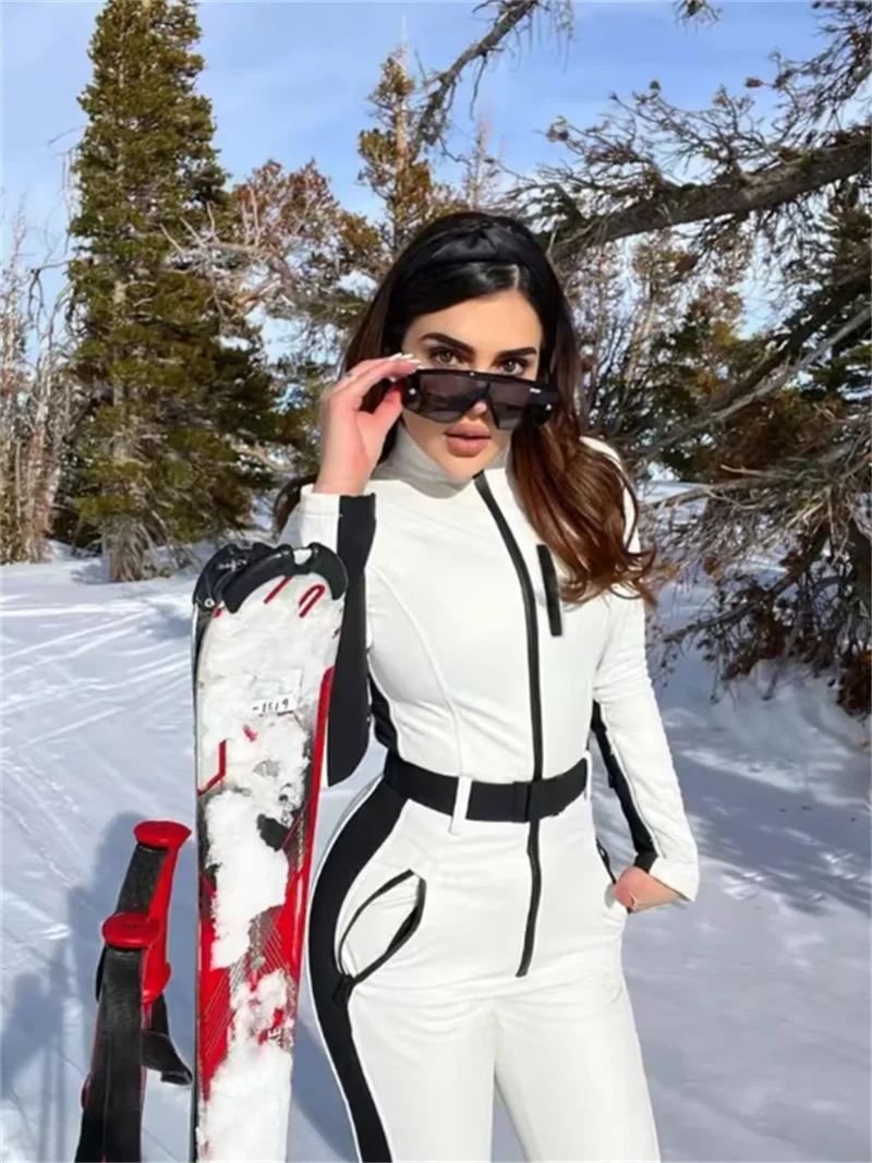 بدلة تزلج أنيقة لعام 2025 بدلة تزلج شتوية مرقعة للنساء بأكمام طويلة مقاومة للماء ومضادة للرياح والتزلج بشكل عام للسيدات