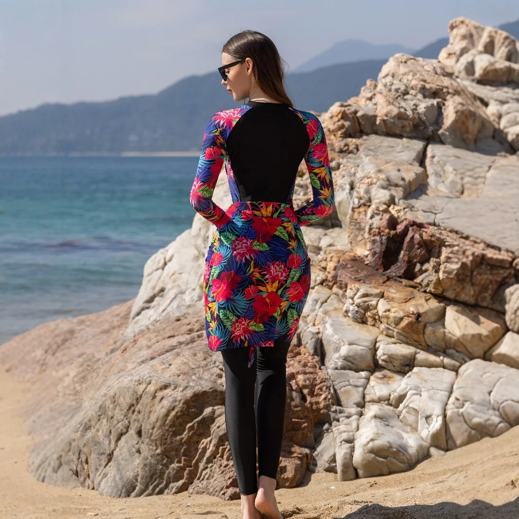 2-Piece Muslim Burkini Swimwear | Tropical Print Modest Swimsuit with Wrap Skirt,Quick Dry UPF50+ Islamic Bathing Suit for Women