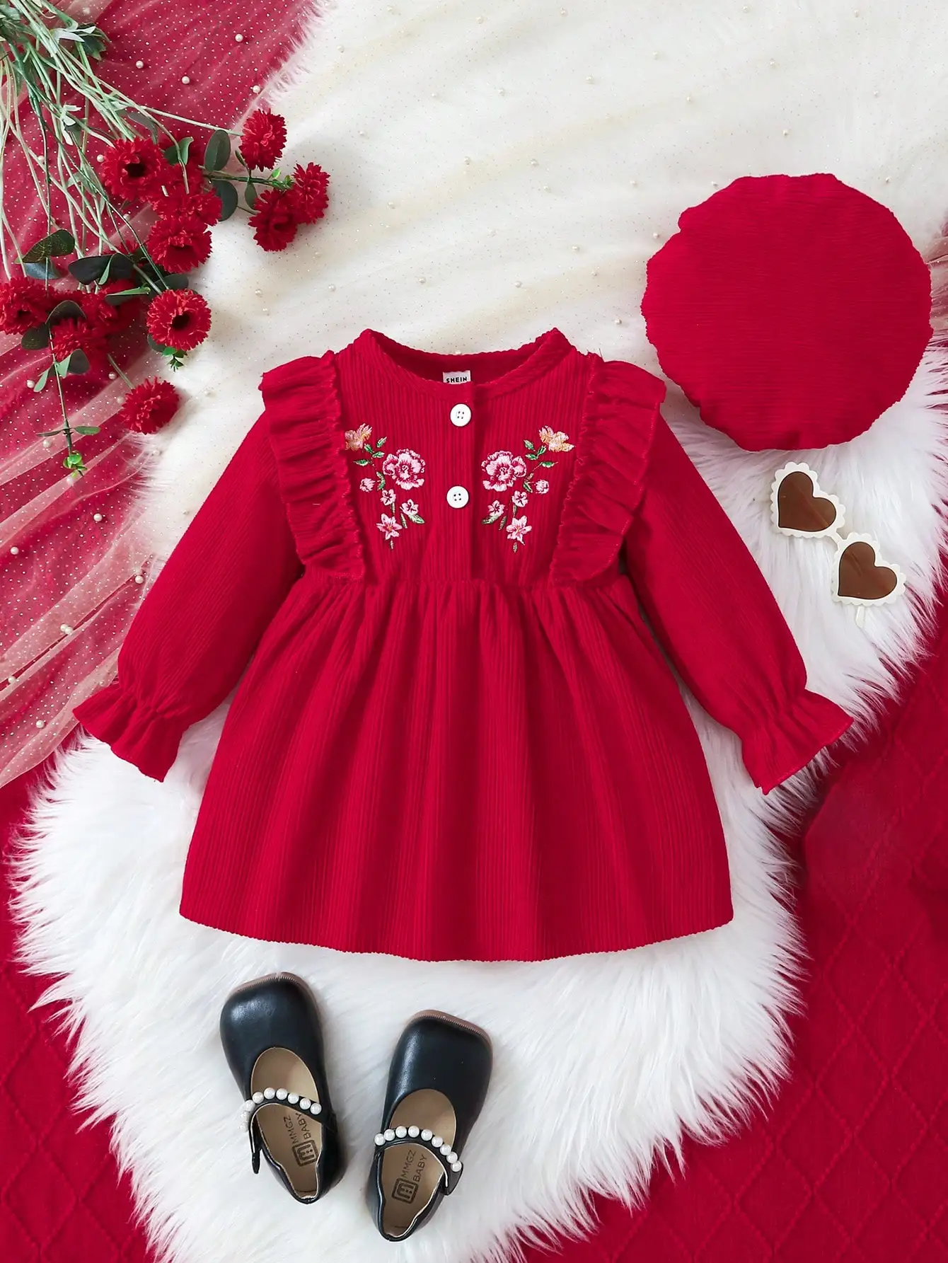 Baby spring and autumn fashion, leisure, sweet, lovely, soft and comfortable dress