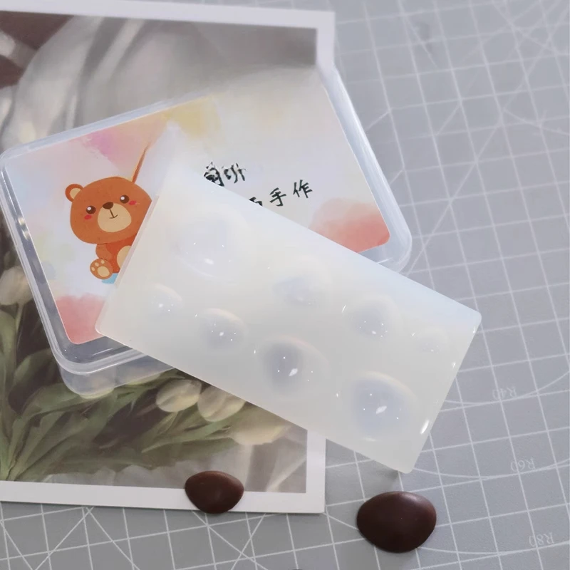 Triangular Clay Car…