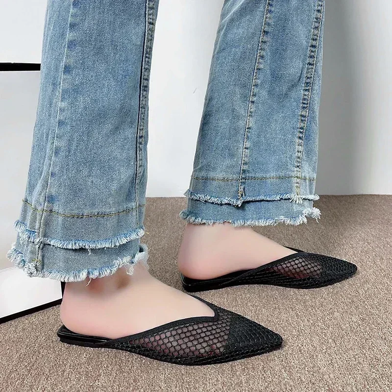 2024 New Women\'s Pointed Toe Flat Soft Shoes Flip Flop Women\'s Shoes Mesh Closed Toe Women\'s Slippers Simple Formal Slippers