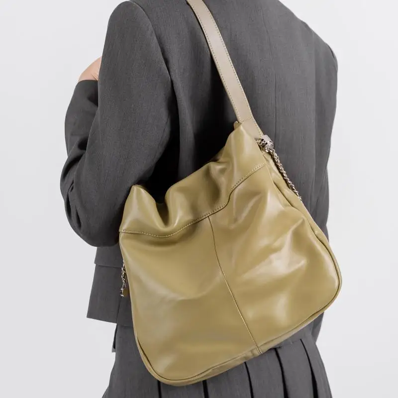

Light Luxury Fashion High-quality Top Layer Cowhide Bucket Shaped Women Bag Simple And Casual Versatile Single Shoulder Bag Tide