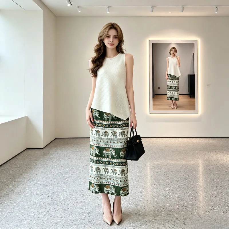 Miyake Pleated New 2026 Original Pleated Fashion Casual Skirt Comfortable Slim Fit Bohemian Style Elephant Print Skirt Pleat