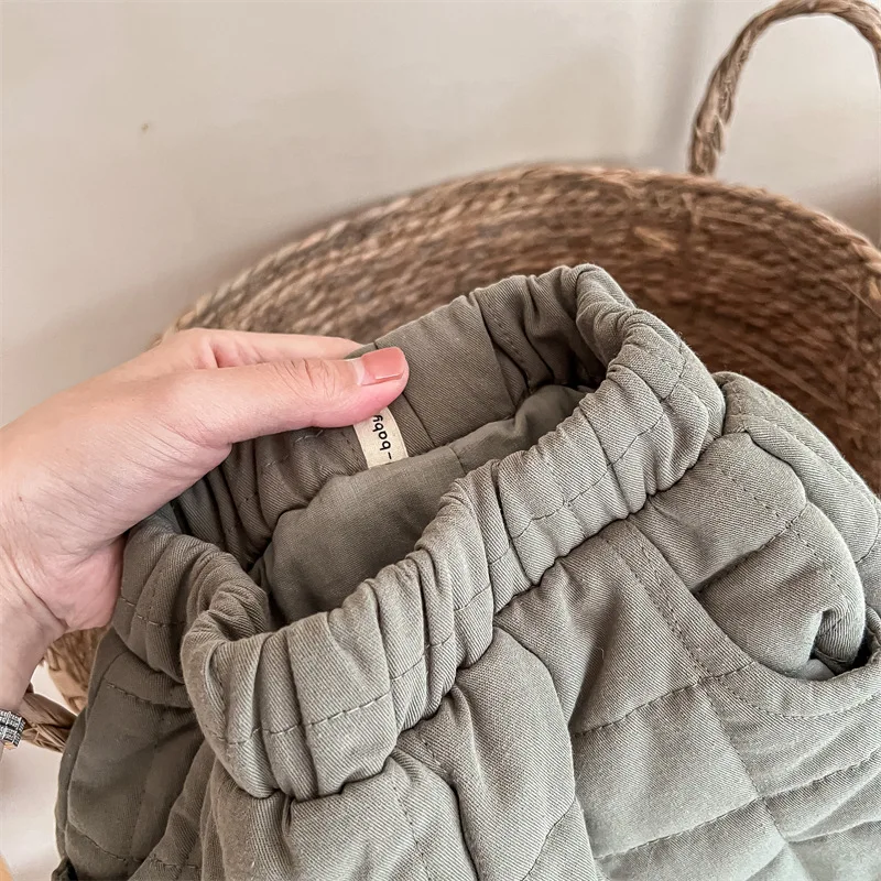 Neue Winterhose im koreanischen Stil für Kinder, dicke warme Hose, einfarbige, lässige Stepphose für Kinder – Detail 9