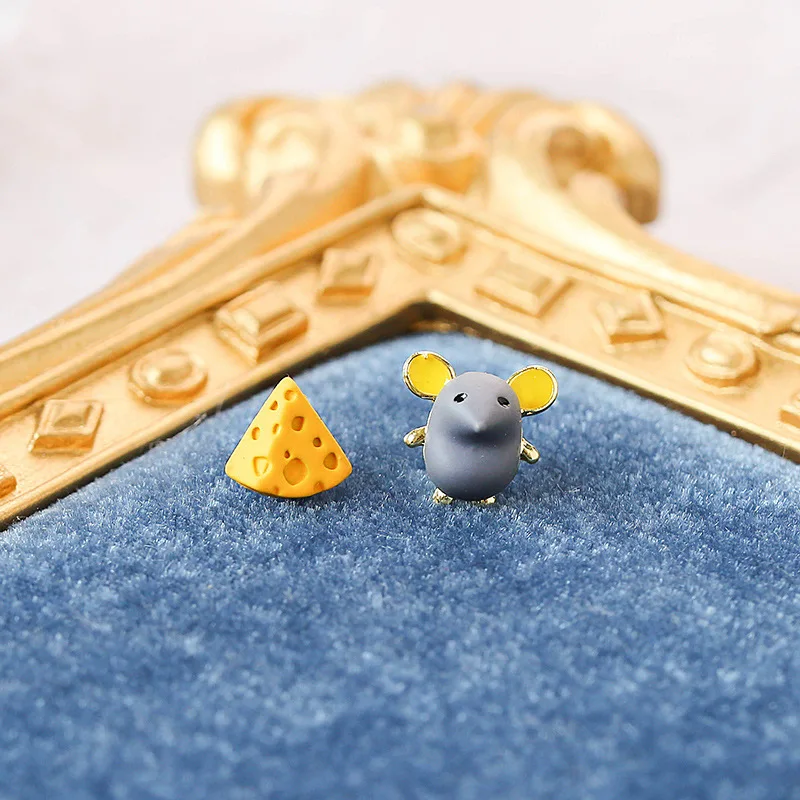 Pendientes asimétricos para mujer y niña, aretes pequeños de ratón, queso, regalo de joyería versátil diario para fiesta