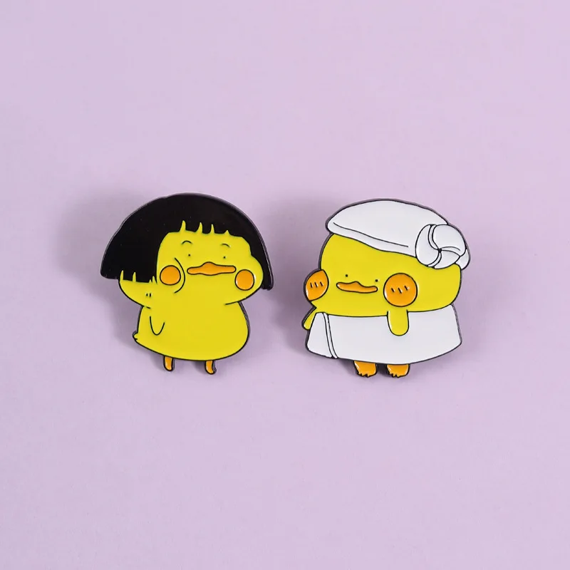 2pcs Cute Yellow Duck Enamel Pin Set Funny Hairstyle & Bath Towel Design Brooches for Backpack Clothing Jewelry