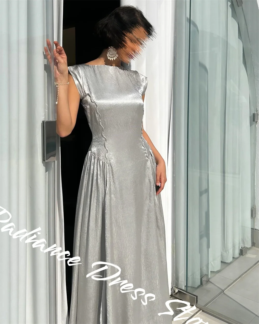 Customized Elegant Velour Draped Evening Dress Modern Girdling Ruched Crew Neck Sleeveless Sweep Train Special Occasio