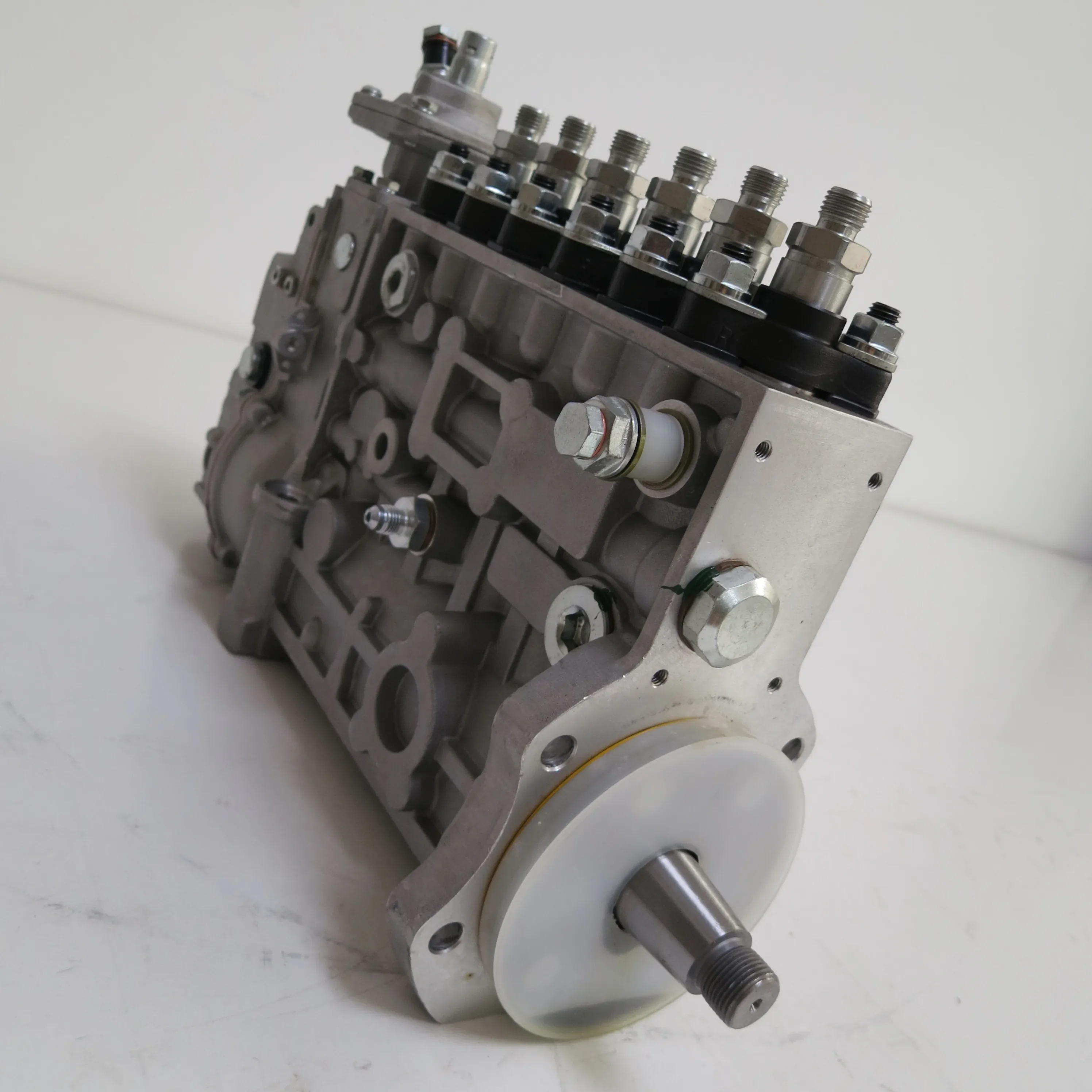 High quality die sel engine parts 6BT5.9 die sel fuel inje ction pump 5290548