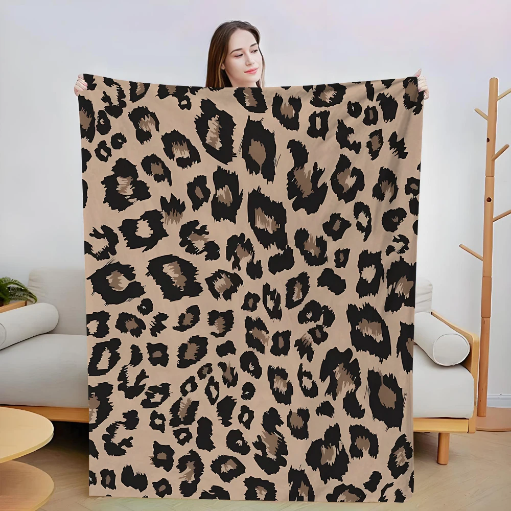 White Base Purple Leopard Print Throw Blanket,Warm Lounge,Bedroom Cover,Birthday Anniversary Fashion Indoor Offering