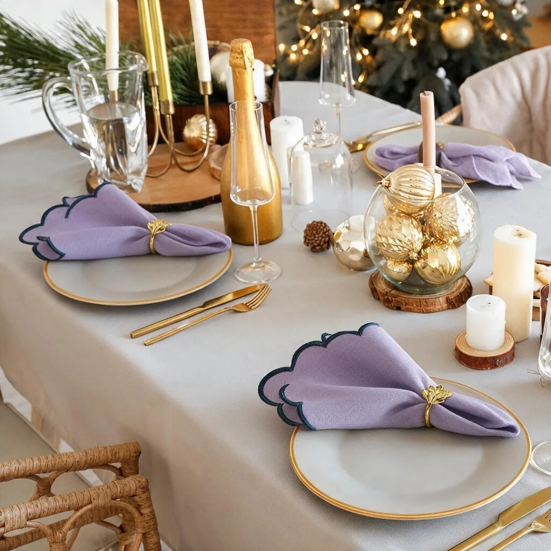 10pcs/lot Cotton Linen Embroidered Napkins Vintage Coffee Shop Handkerchiefmouth Cloth for Home Wedding and Parties Reusable
